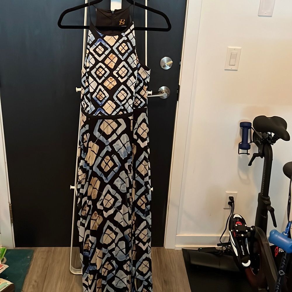 NWOT Anthropologie tile print black maxi dress w pleated skirt - size 6 - Picture 1 of 4